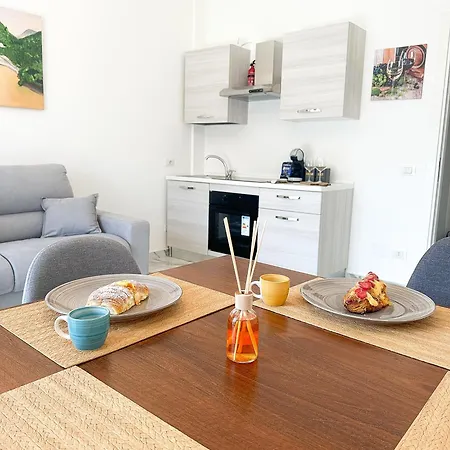La Casetta Di Matteo - Sciuti Bed & Breakfast